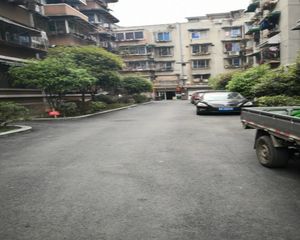 金河城小区4室2厅南北