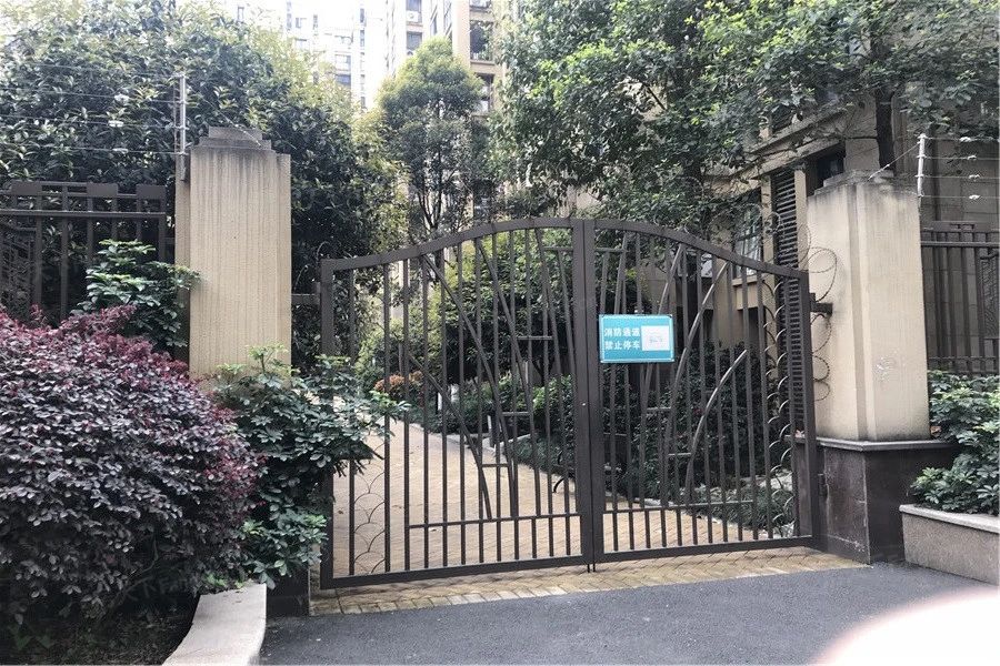 小区相关图