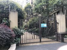 丽都世家A区1室1厅东南