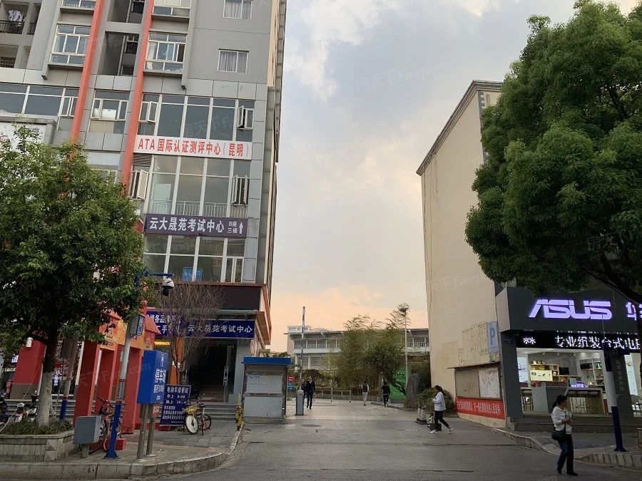 小区相关图