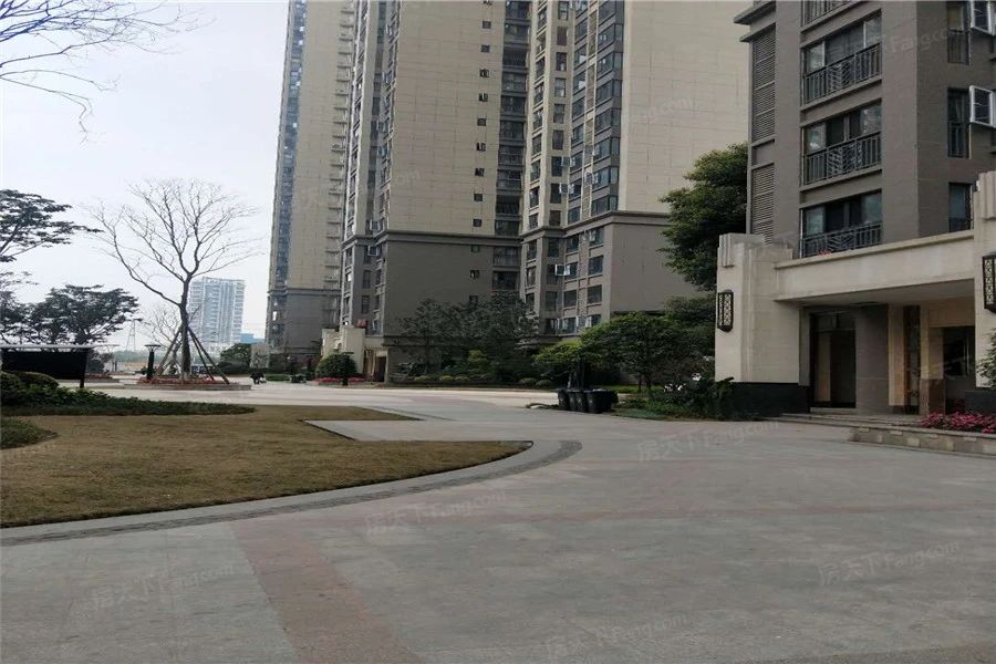小区相关图