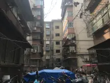 总价低的大标间,二楼好楼层,业主诚心出售。