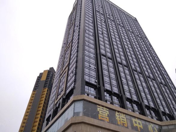 【英郡年华时光里】| 广东省深圳市龙岗区南湾街道东部英郡假日广场1