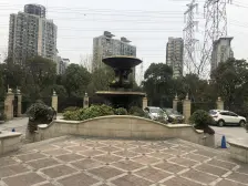 带产权车位 近地铁 电梯房,通风好,家具全送 新上房源