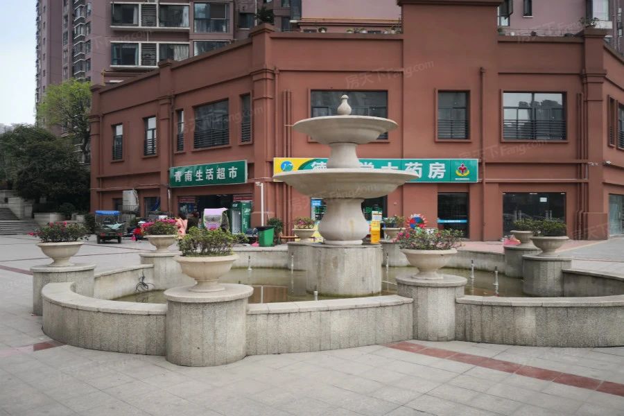 小区相关图