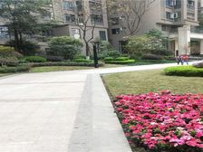 华润国际社区3室1厅东南