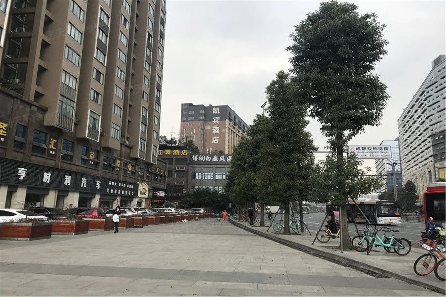 小区相关图