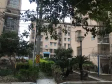 00年动迁商品房税少,房间充足,顶楼复式,看房随时