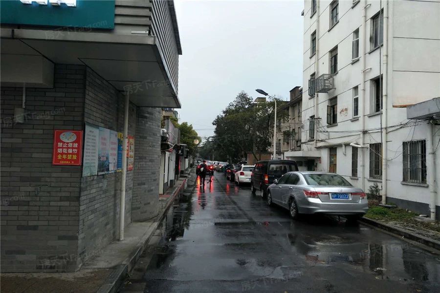 小区相关图