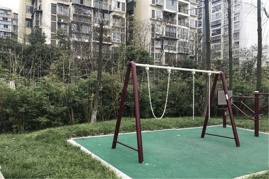 小区相关图