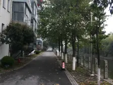 一梯两户,主卧朝南,环境优美,居家装修,精装好房