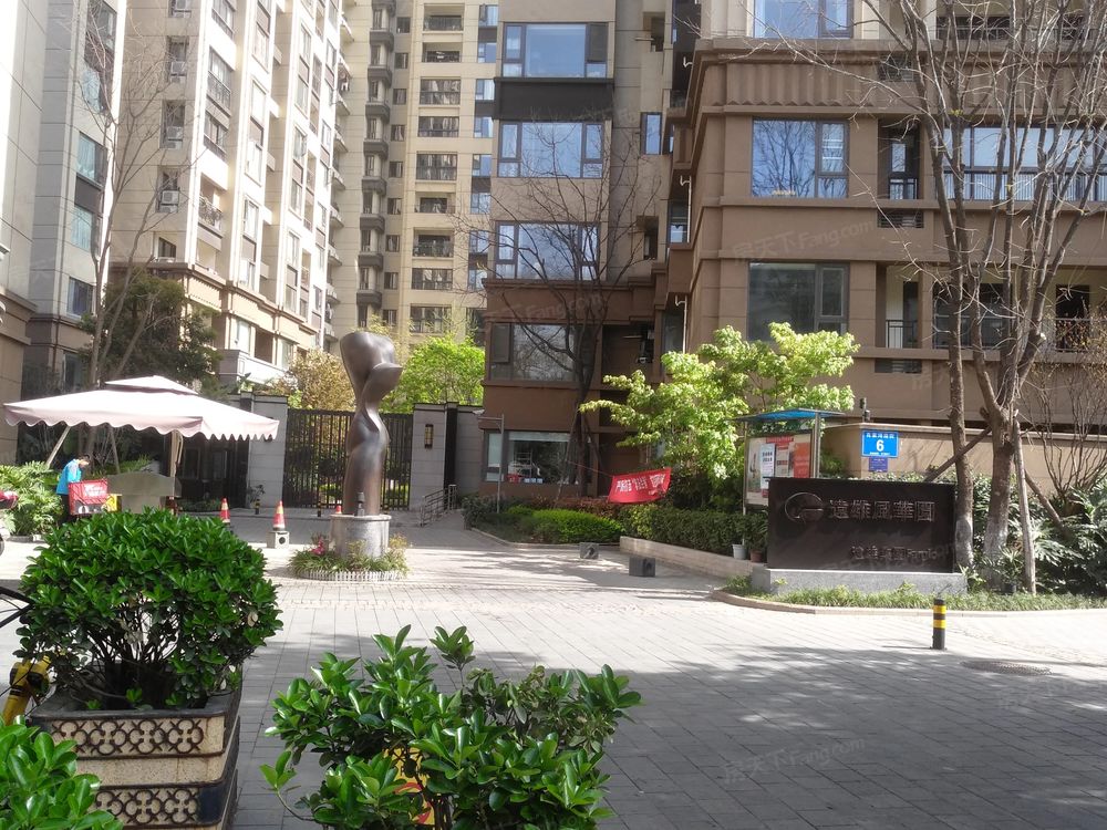 小区相关图