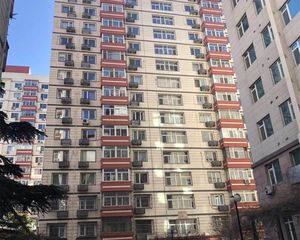 大区主推好房!精装修南北通透,拎包即住带电梯三居室