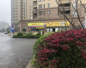 新隆新里程,精装修三室,电梯房,视野开阔
