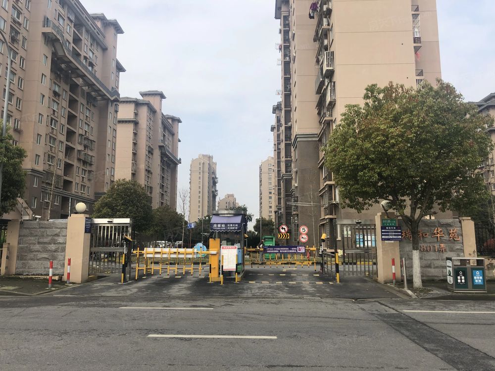 小区相关图
