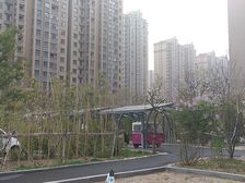 车位储藏室 30万精装修 满两年可贷款 全明户型不临街