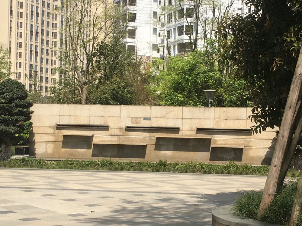 小区相关图
