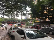 大龙山轻轨旁三色花园两室诚心出售