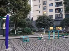 轻轨房成熟小区曼哈顿二期精致小户型 可拎包入住