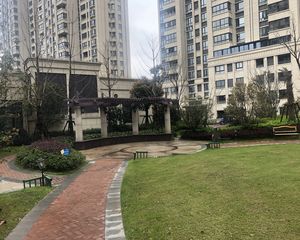 光明领御精装3室凤凰城观景楼