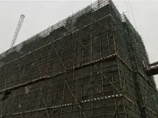 精装一楼带花园 带地下室 装修保持新