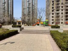 亿锋三期 南向标准一室一厅 中间楼层,采光视野好