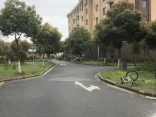 松江区新桥 晨星茜浦苑2室1厅 精装修 诚心出售