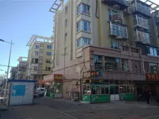 钢混结构,南向两室一厅,楼下是市场, 配套..