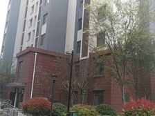 御景花园,4室,带车位储藏室,有钥匙,随时看房