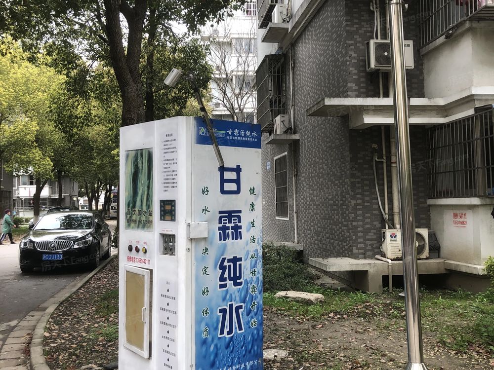 小区相关图