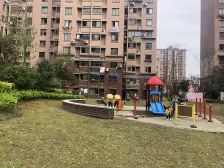 中高楼层,位置嘎嘎好,房东信任,您出价,我沟通