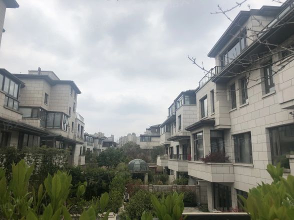 鹏欣一品漫城三期实景图