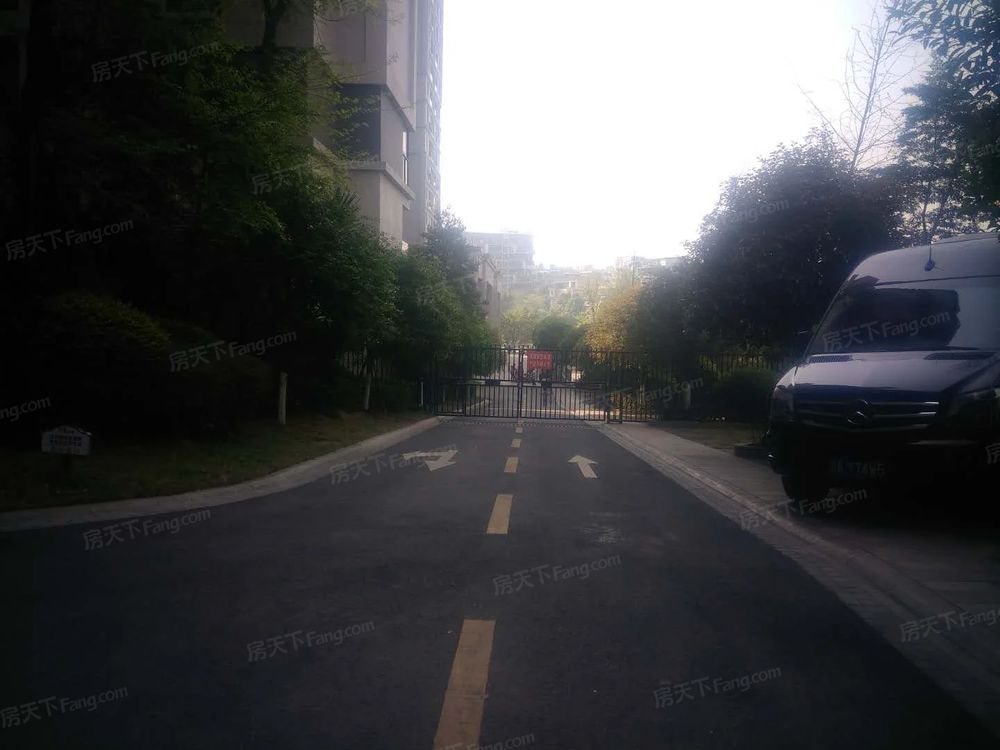 小区相关图