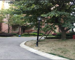 蓝润蓝客城3室2厅东南南