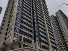 悦来 金科岭上一期高层C区四房110万