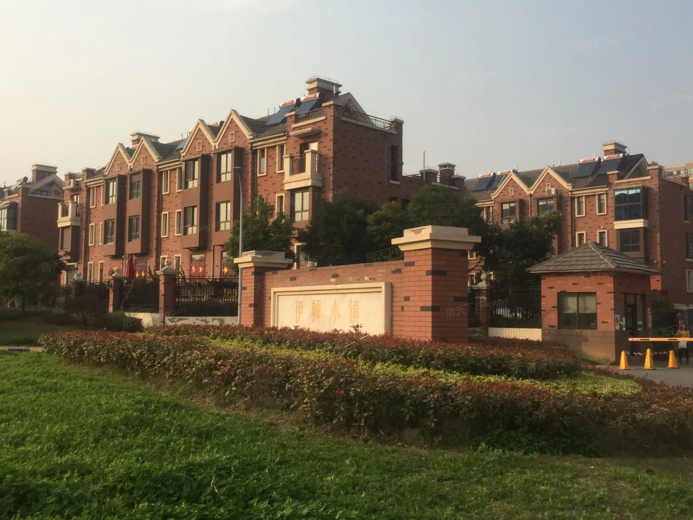 东渡伊顿小镇别墅户型图,样板间图,装修效果图,实景图-常州房天下