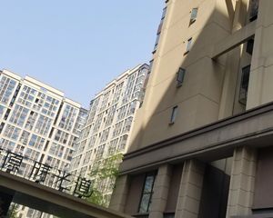 海亮爱金沙2室1厅北