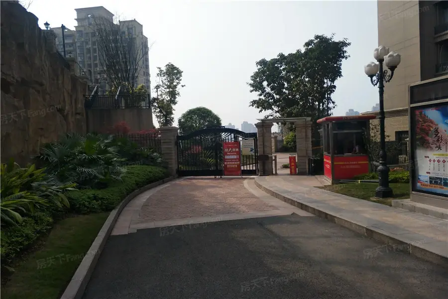 渝北区恒大照母山山水城二房103万