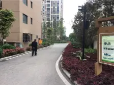 龙洲湾 康居雅苑一房18万