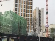 此房交易不受限,交通便利,电梯房,环景幽雅