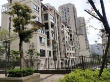 绿岛新区 俊豪城西区四房122万