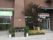 照母山光环旁精装修带地暖拎包入住两梯两户,板式结构