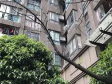 一改二户型,使用空间大 户型方正没有浪费 有生活阳台