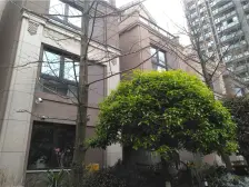 照母山光环旁2梯2户小高层精装修通车库保养好拎包入住