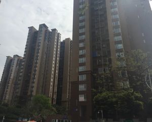 海桐三期1室1厅东南
