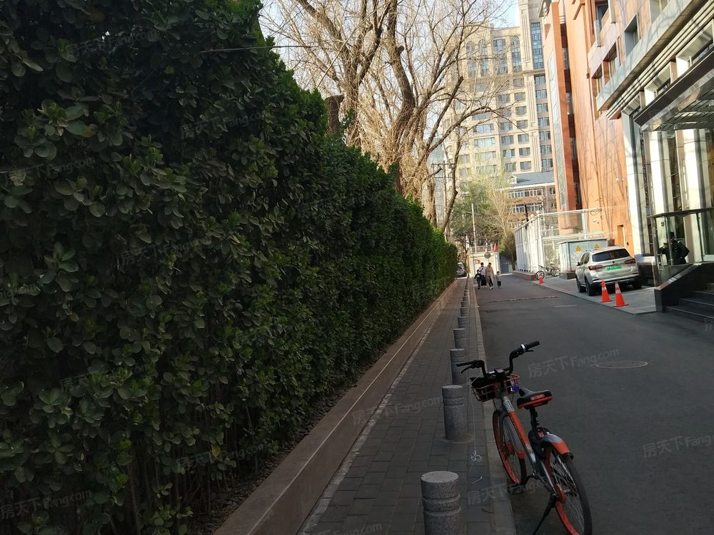 小区相关图