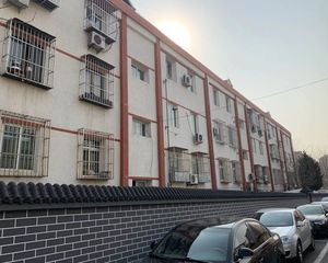 青春路低楼层小户型诚意出售