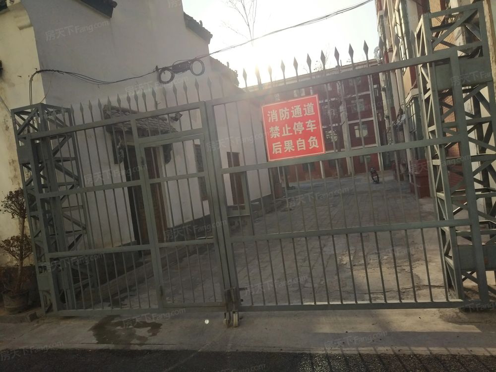 小区相关图