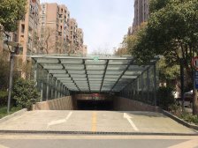 15年电梯小区+得房率高+地铁仅800米