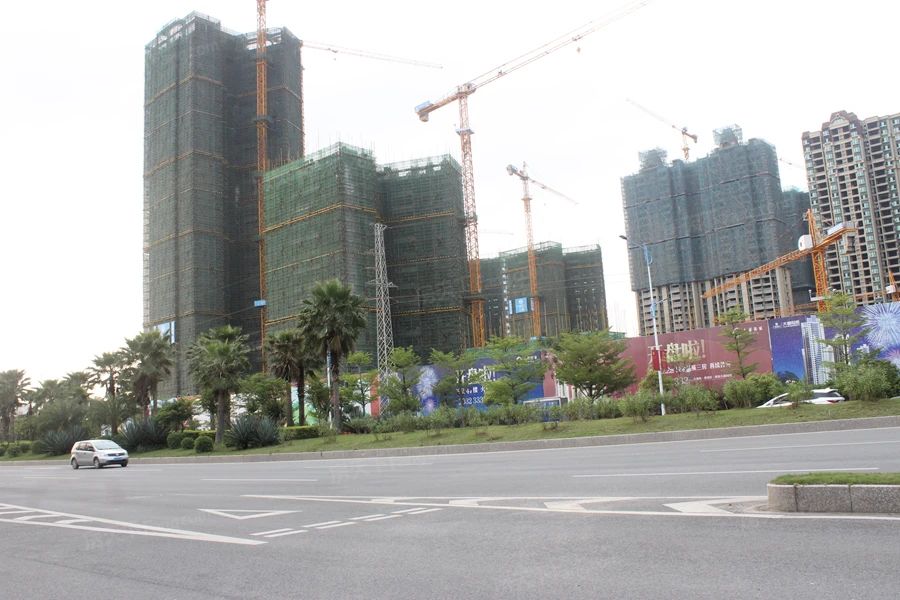 小区相关图